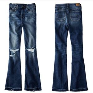 AEO Highest Waist Easy Does It Rip Knee Flare Jean